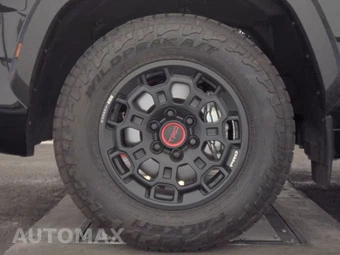 2026 Toyota Sequoia TRD Pro - miniatura 9