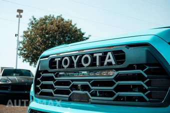 2026 Toyota Sequoia TRD Pro - miniatura 10