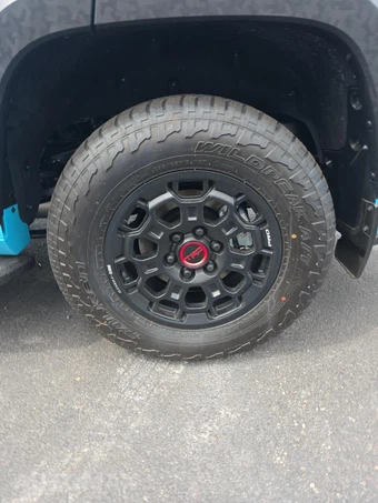 2026 Toyota Sequoia TRD Pro - miniatura 11