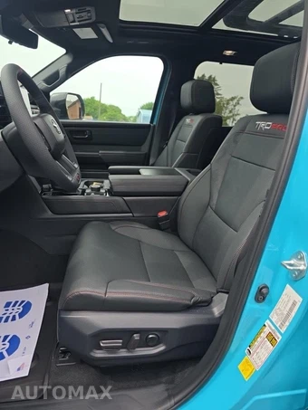 2026 Toyota Sequoia TRD Pro - miniatura 13