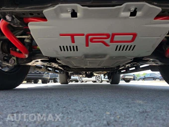 2026 Toyota Sequoia TRD Pro - miniatura 18