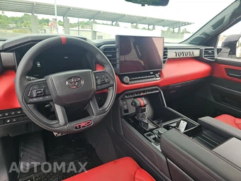 2026 Toyota Sequoia TRD Pro - miniatura 11