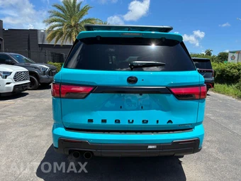 2026 Toyota Sequoia TRD Pro - miniatura 5