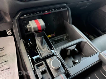 2026 Toyota Sequoia TRD Pro - miniatura 12