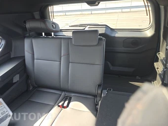2026 Toyota Sequoia TRD Pro - miniatura 14