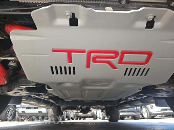 2026 Toyota Sequoia TRD Pro - miniatura 18
