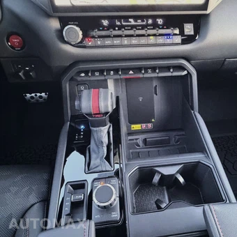 2026 Toyota Sequoia TRD Pro - miniatura 19