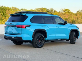 2026 Toyota Sequoia TRD Pro - miniatura 7