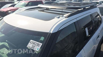 2026 Toyota Sequoia TRD Pro - miniatura 18