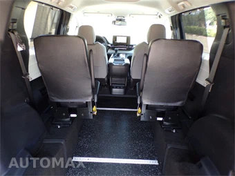 2026 Toyota Sienna LE 8-Passenger 120.5" WB - miniatura 23
