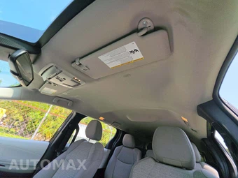 2026 Toyota Sienna LE 8-Passenger 120.5" WB - miniatura 11