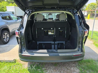 2026 Toyota Sienna LE 8-Passenger 120.5" WB - miniatura 15