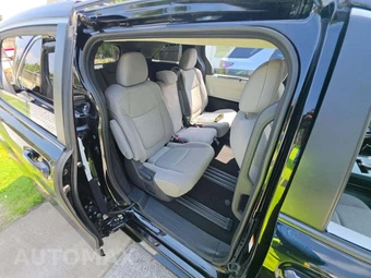 2026 Toyota Sienna LE 8-Passenger 120.5" WB - miniatura 17