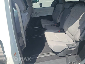 2026 Toyota Sienna LE 8-Passenger 120.5" WB - miniatura 13