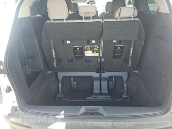2026 Toyota Sienna LE 8-Passenger 120.5" WB - miniatura 17
