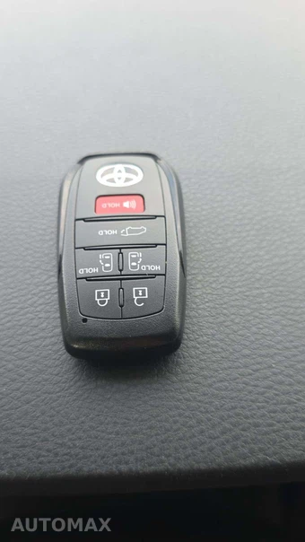 2026 Toyota Sienna LE 8-Passenger 120.5" WB - miniatura 19