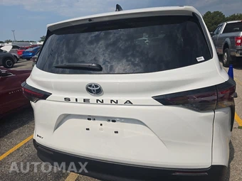 2026 Toyota Sienna LE 8-Passenger 120.5" WB - miniatura 5