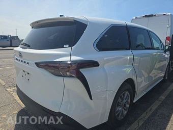2026 Toyota Sienna LE 8-Passenger 120.5" WB - miniatura 4