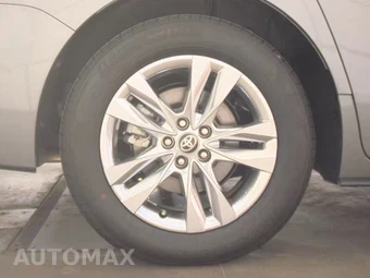 2026 Toyota Sienna Limited 7-Passenger 120.5" WB - miniatura 11