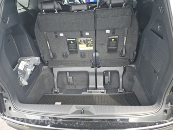 2026 Toyota Sienna Limited 7-Passenger 120.5" WB - miniatura 24