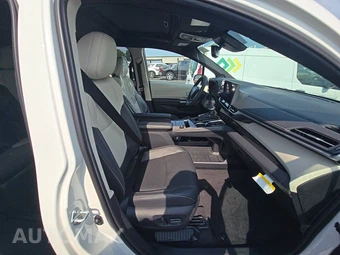 2026 Toyota Sienna Limited 7-Passenger 120.5" WB - miniatura 14