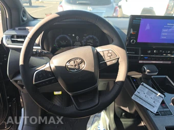 2026 Toyota Sienna Limited 7-Passenger 120.5" WB - miniatura 16
