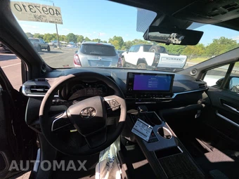 2026 Toyota Sienna Limited 7-Passenger 120.5" WB - miniatura 17