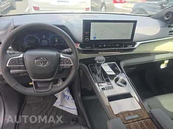2026 Toyota Sienna Limited 7-Passenger 120.5" WB - miniatura 17