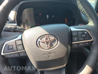 2026 Toyota Sienna Platinum 7-Passenger 120.5" WB - miniatura 10