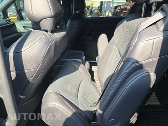 2026 Toyota Sienna Platinum 7-Passenger 120.5" WB - miniatura 13
