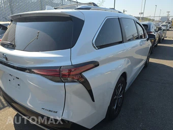 2026 Toyota Sienna Platinum 7-Passenger 120.5" WB - miniatura 4