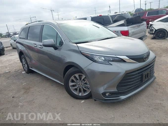 2026 Toyota Sienna XLE 7-Passenger 120.5" WB - car from the USA, Manheim Buy-Now listing at AUTOMAX
