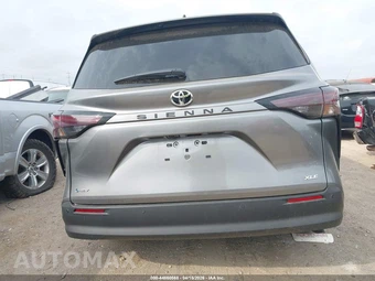 2026 Toyota Sienna XLE 7-Passenger 120.5" WB - miniatura 16