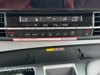 2026 Toyota Sienna XLE 8-Passenger 120.5" WB - miniatura 27
