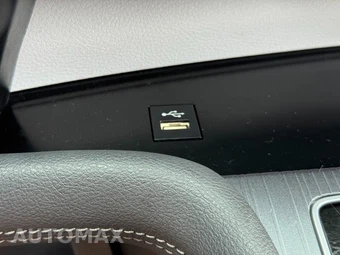 2026 Toyota Sienna XLE 8-Passenger 120.5" WB - miniatura 28