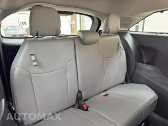 2026 Toyota Sienna XLE 8-Passenger 120.5" WB - miniatura 43