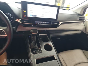 2026 Toyota Sienna XLE 8-Passenger 120.5" WB - miniatura 11