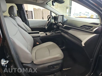2026 Toyota Sienna XLE 8-Passenger 120.5" WB - miniatura 8
