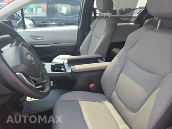 2026 Toyota Sienna XLE 8-Passenger 120.5" WB - miniatura 7