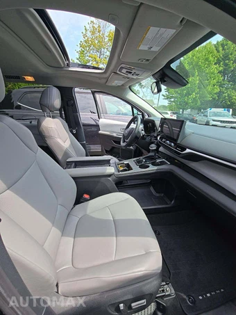 2026 Toyota Sienna XLE 8-Passenger 120.5" WB - miniatura 19