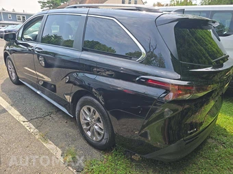 2026 Toyota Sienna XLE 8-Passenger 120.5" WB - miniatura 2