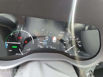 2026 Toyota Sienna XLE 8-Passenger 120.5" WB - miniatura 9