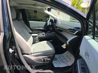 2026 Toyota Sienna XLE 8-Passenger 120.5" WB - miniatura 16