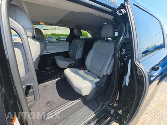 2026 Toyota Sienna XLE 8-Passenger 120.5" WB - miniatura 13