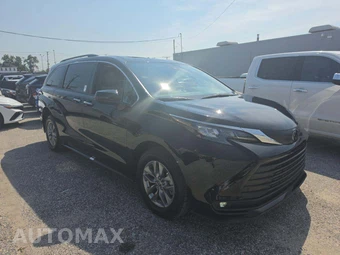 2026 Toyota Sienna XLE 8-Passenger 120.5" WB - miniatura 4