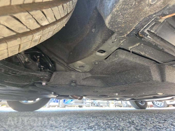 2026 Toyota Sienna XLE 8-Passenger 120.5" WB - miniatura 7