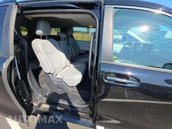 2026 Toyota Sienna XLE 8-Passenger - miniatura 14