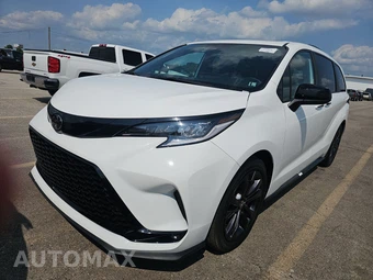 2026 Toyota Sienna XSE 7-Passenger 120.5" WB