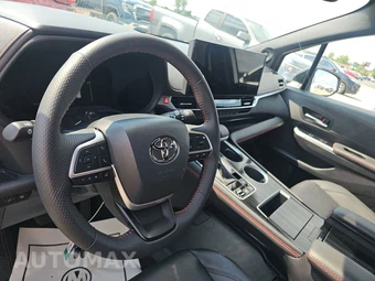 2026 Toyota Sienna XSE 7-Passenger 120.5" WB - miniatura 11