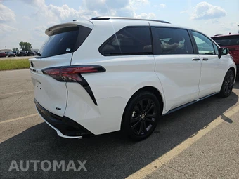 2026 Toyota Sienna XSE 7-Passenger 120.5" WB - miniatura 4